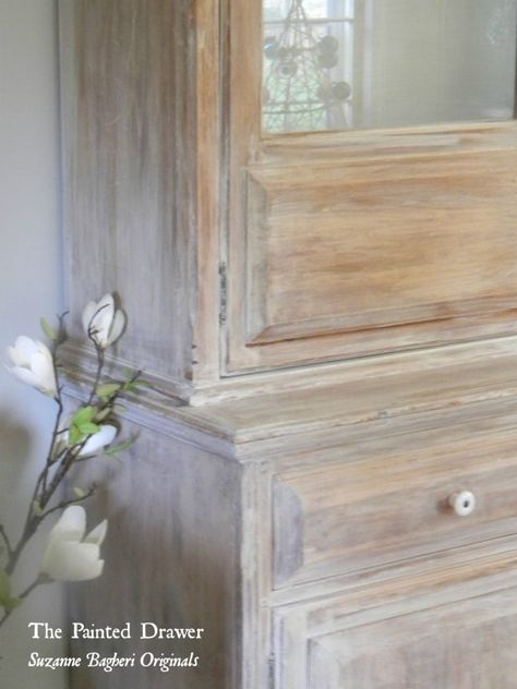 Whitewashed Wood www.thepainteddrawer.com