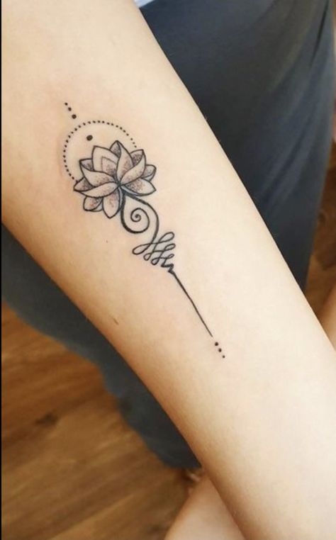 Starseed Tattoo, Tattoo Modern, Unalome Tattoo, Shape Tattoo, Wrist Tattoos For Guys, Inspiration Tattoos, Small Wrist Tattoos, Mandala Tattoo Design, Modern Tattoos