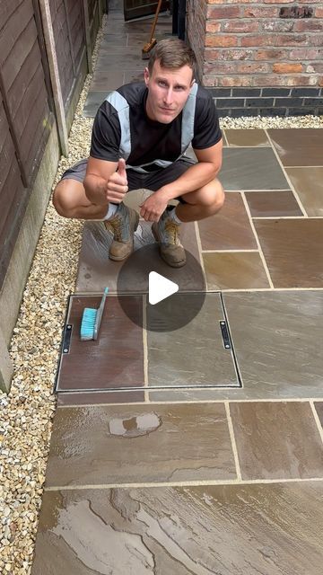 Macclandscapes on Instagram: "How to do a drain cover! #landscaping #patio #indianstone #garden #driveway #diy #gardenideas #gardentransformation #resin #drain #wall #bricky #construction" Driveway Diy, Driveway Drain, Landscaping Patio, Garden Driveway, Drain Cover, Driveway, Drain, Landscaping, Patio