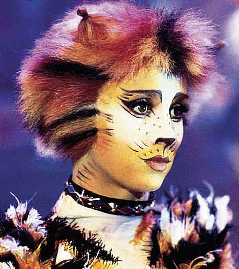 #CATS Rumpleteazer Cats The Musical Costume, Cats The Musical, Cat Invitations, Jellicle Cats, Cat Movie, Cats Musical, Theatrical Makeup, Pantomime, Cat Help