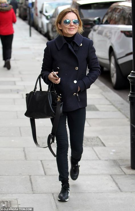 Button up in a navy pea coat by Reiss like Geri #DailyMail Peacoat Outfits, Peacoat Womens Outfit, Navy Jacket Outfit, Peacoat Outfit, Geri Horner, Slinky Black Dress, Coat For Fall, Nina Garcia, Fall Winter Capsule Wardrobe