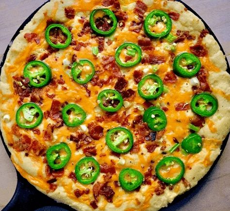 keto diet tips Jalapeno Popper Pizza, Pizza Calories, Pulled Pork Pizza, Paleo For Beginners, Jalapeno Popper, Low Carb Pizza, Spicy Food, Bbq Pulled Pork, Pizza Pizza