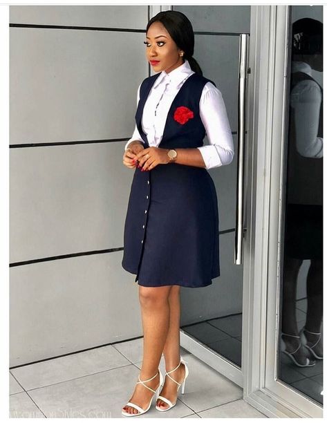 Improve Your Workwear Style With These Super Stylish Outfits – A Million Styles Corporate Lawyer Fashion, Office Wear Dresses, Office Wears, Fashionable Work Outfit, Corporate Dress, Short African Dresses, African Fashion Skirts, African Wear Dresses, Corporate Attire