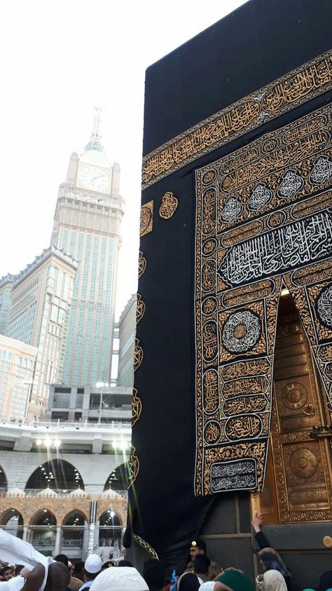 Al Kaaba, Mecca Mosque, Arab Wallpaper, Mekah Madinah, Mecca Beauty, Mecca Saudi Arabia, La Mecca, Mecca Kaaba, Islamic Events