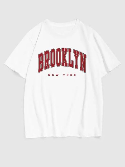 BROOKLYN Printed Crew Neck T-shirt. Casual Kimono, Mens Wear, Latest Mens Fashion, Black Denim Jacket, Type Graphic, Collar Pattern, Jumper Shirt, Moda Vintage, Active Wear Outfits