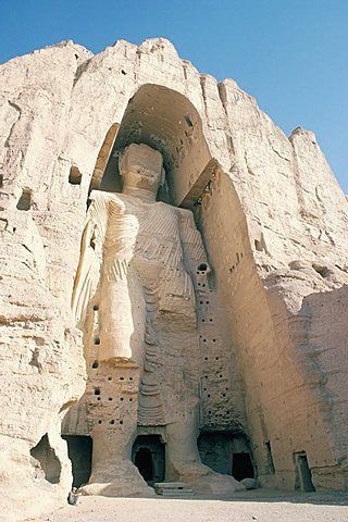 Afghanistan 🇦🇫 #bamiyan #salsal #buddha Egypt Art, The Buddha, Greek Art, Buddhist Art, Historical Architecture, Unesco World Heritage, Unesco World Heritage Site, Tourist Destinations, Heritage Site