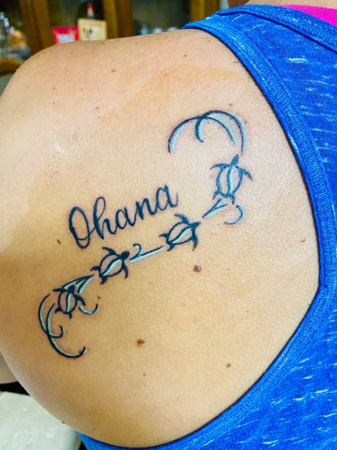 Ohana Turtle Tattoo Ideas, Family Turtle Tattoo Ideas, Baby Girl Tattoo Ideas, Baby Girl Tattoo, The Lost Symbol, Lotus Tattoo Ideas, Small Turtle Tattoo, Lost Symbol, Girl Tattoo Ideas