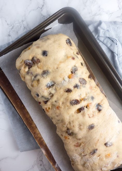 Christmas Stollen Recipe, Holiday Cooking Christmas, Christmas Stollen, Stollen Recipe, Breakfast Baking, German Bread, Christmas Bread, Bread Art, Christmas Cake Recipes