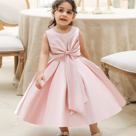 Sleeveless Flower Girl Dresses, Off Shoulder Evening Dress, Puffy Dresses, Ruffle Wedding Dress, Wedding Dresses With Straps, Christening Dress, Old Dresses, Long Sleeve Evening Dresses