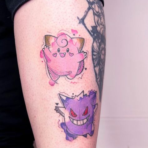 Feminine Pokemon Tattoo, Leafeon Tattoo, Bullseye Tattoo, Gengar Tattoo, Pokemon Sleeves, Book Annotating, Pokemon Tattoos, Pikachu Tattoo, Floral Tattoo Shoulder