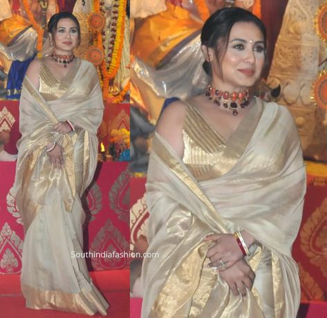 Rani Mukerji's Timeless Elegance: Cream and Gold Chanderi Sari at Durga Puja Festivities! Chanderi Silk Blouse Designs, Rani Mukerji Saree Blouse, Cream And Gold Saree, Kerala Engagement Dress, Stone Work Blouse, Gold Saree, Draping Styles, Ganesh Puja, Rani Mukerji