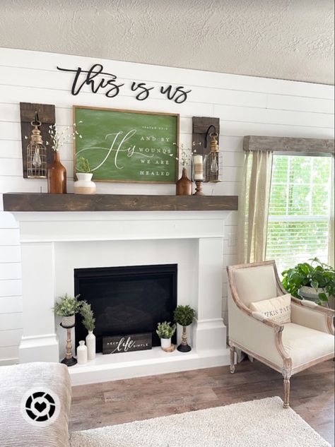 Modern Mantel Decor, White Fireplace Mantels, Modern Mantel, Modern Cottage Style, White Brick Fireplace, White Mantel, Mantel Decor Ideas, Wooden Mantel, Fireplace Shelves