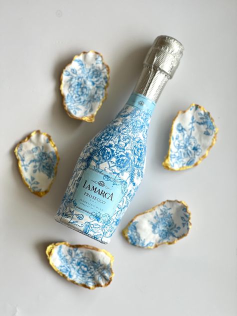 Painted Mini Champagne Bottle, Bridesmaids Bachelorette Gifts, Decoupage Champagne Bottles, Pretty Champagne Bottles, Weddings Vibes, Creative Bridesmaid Proposal Ideas, Rehearsal Dinner Themes, Custom Champagne Bottle, Blue And White Toile