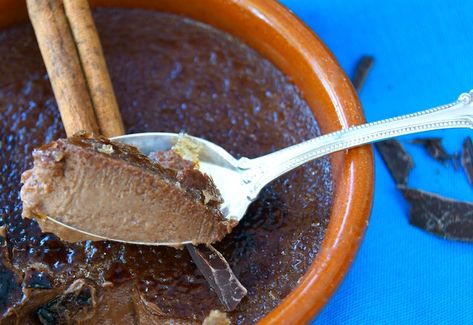 Mexican-Chocolate-Creme-Brulee Mexican Creme, Chocolate Crème Brûlée, Chocolate Creme Brulee, Cinco De Mayo Recipes, Weekend Recipes, Cream Brulee, Brulee Recipe, Creme Brulee Recipe, Recipes Mexican