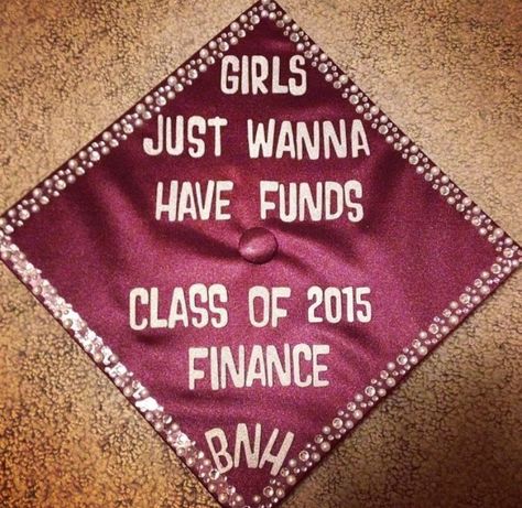 Funny Finance Degree Graduation Cap, Graduation Cap Designs Finance, Finance Graduation Cap, Business Graduation Cap, Grad Pictures Ideas, College Caps, Grad Hat Ideas, Graduation Cap Decor, Funny Graduation Caps