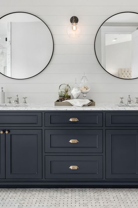 Dark Navy Color Cabinets White Marble Countertops Gray Wood Backsplash Floor Tiles Color Combination With Blue, Eclectic Bathroom Design, Grey Bathroom Cabinets, Blue Bathroom Vanity, Traditional Bathroom Designs, Blue Vanity, Eclectic Bathroom, Master Bathrooms, Bathroom Redesign