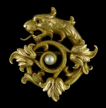 Art Nouveau Dragon, Imperiul Roman, Bijoux Art Nouveau, French Art Nouveau, Dragon Jewelry, Antique Brooches, Art Nouveau Jewelry, Pearl Brooch, Victorian Jewelry