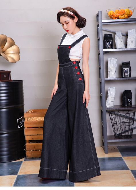 School Week, Tulum, Bell Bottoms, Asian Beauty, Wide Leg Pants, High Waisted Skirt, Cool Outfits, Overalls, Wide Leg