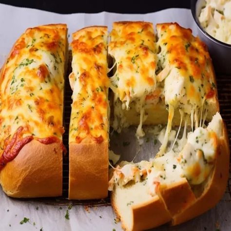 Storming Crab Seafood Bread Recipe - Easy Kitchen Guide Storming Crab Seafood Bread, Seafood Bread Recipe, Seafood Bread, Homemade Bread Easy, Kitchen Guide, Bread Easy, Easy Bread Recipes, Seasoning Blend, Loaf Bread