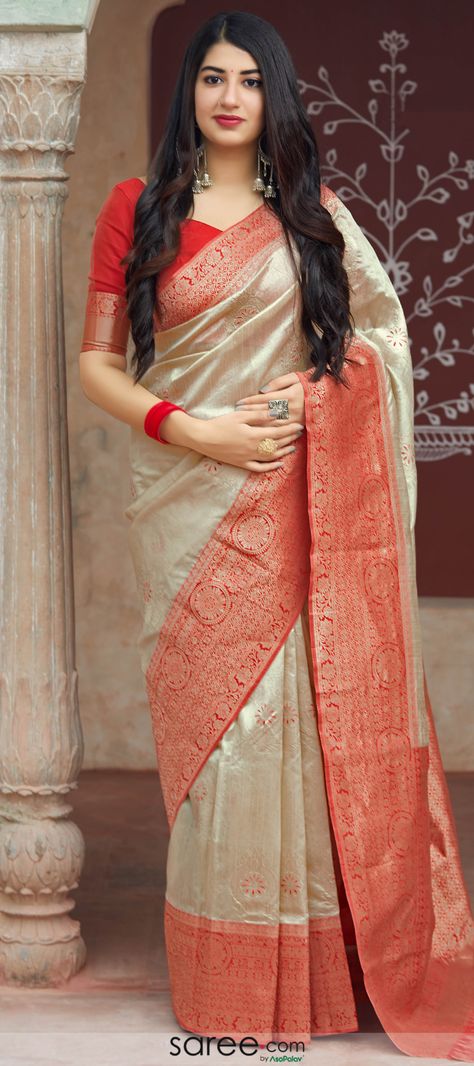 Cream Banarasi Silk Traditional Woven Saree with Red Border and Pallu Red And White Banarasi Saree, Red Saree With Golden Blouse, White Saree Red Border, Cream And Red Saree, White Saree With Red Border, Blows Design, Marriage Saree, Bedsheet Design, Saree Aesthetic