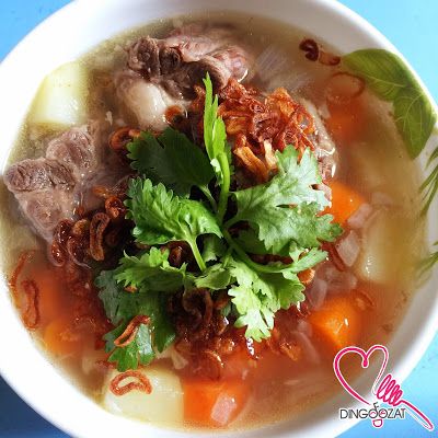 Indonesian Oxtail Soup, Vegetable Soup With Beef, Soup With Beef Broth, Nourishing Soup, Soup With Beef, Malaysian Recipes, Kid Friendly Meals Easy, Oxtail Soup, Kid Friendly Recipes