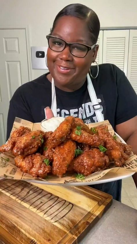 Soulfood (@Soulfoodiiee) on X Lemon Pepper Wings, Create Your Own World, Lemon Pepper, Healthy Food Motivation, Wing Recipes, Chicken Wing Recipes, Game Day Food, Home Cooking, Chicken Wings