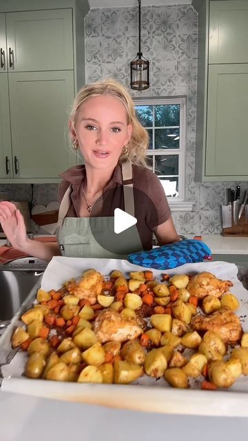 Tineke Younger on Instagram: "Super easy one pan dinner😋 Maple dijion roasted chicken and veggies🥕🥔🍗 Written out recipe will be on my Substack!" Tineke Younger Recipes, Tineke Younger, Roasted Chicken And Veggies, Easy One Pan Dinner, Chicken And Veggies, One Pan Dinner, One Pan, Roasted Chicken, Super Easy