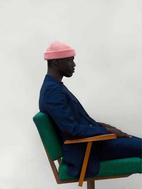 Jahmyr Gibbs, Editorial Concept, Streetwear Photoshoot, Studio Poses, Studio Photography Poses, Ikea Chair, Men Photoshoot, Studio Photoshoot, Portra 400