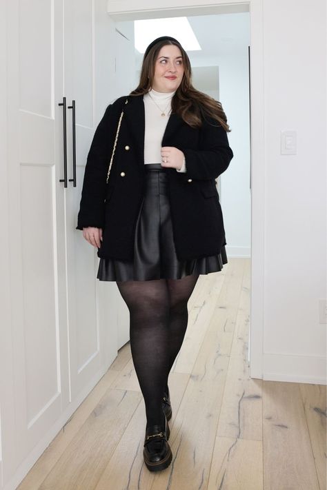 Rich Outfits Classy Plus Size, Outfits Maestra, Diana Dares, Rich Outfits Classy, Autum Outfit, Plus Size Grunge, Rich Outfits, Witchy Outfits, Curvy Casual Outfits