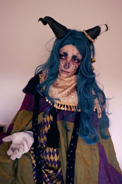 Costume Patterns, Clown Makeup, Fantasy Makeup, Arte Fantasy, Costume Makeup, 영감을 주는 캐릭터, 인물 사진, Fantasy Fashion, Costume Halloween