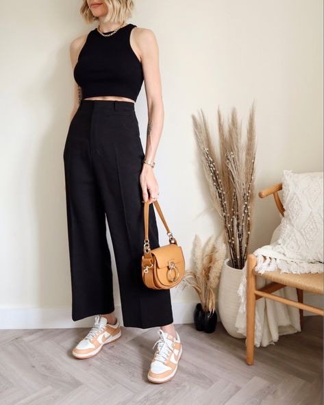 Black Chic Summer Outfits, Black Crop Trousers Outfit, Black Linen Culottes Outfit, Black Trouser Outfit Summer, Black Tank Summer Outfit, Crop Black Pants Outfit, Wide Leg Pants And Crop Top Outfit, Black Cullotes Outfits Casual, Black Summer Pants Outfit