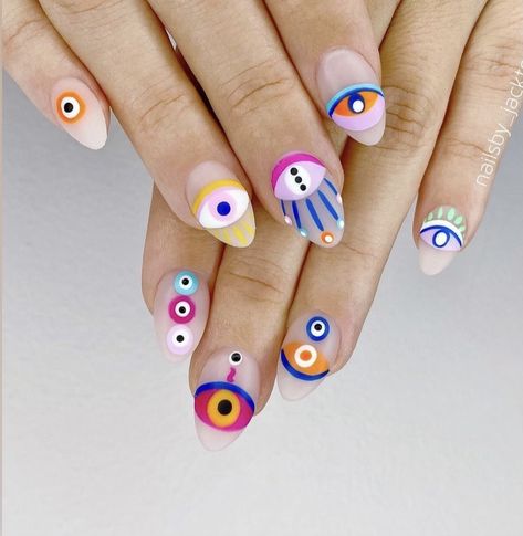 Unique Short Nail Ideas, Evil Eye Nails Colorful, Nail Art Evil Eye, Evil Eye Nails Design Art Ideas, Eyes Nails, Nails 2023 Trends Evil Eye, Eye Nails Design, Evil Eye Manicure, Gel Nails Evil Eye