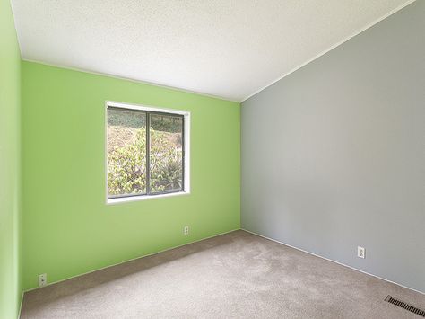 Pista Green Wall Paint, Pista Colour Combination, Purple Bedroom Walls, Colour Room, Aqua Bedrooms, Empty Rooms Interior, Room Schemes, Colorful Bedroom Design, Light Green Walls