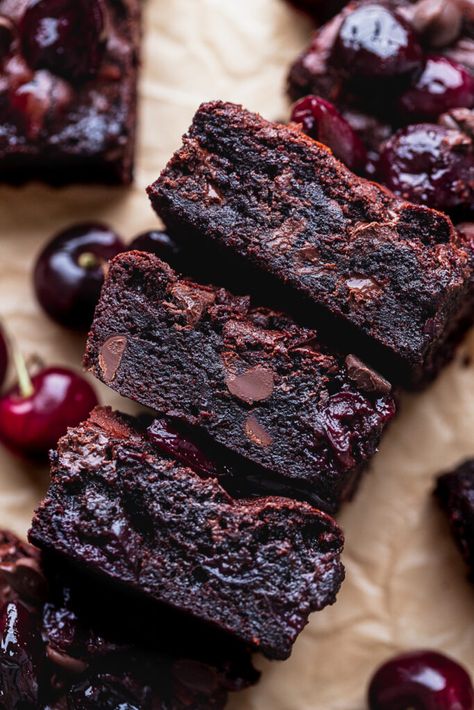 Roasted Cherries, Cherry Brownies, Roasted Cherry, Cherry Desserts, Cherry Recipes, Think Food, Fudgy Brownies, Chocolate Cherry, How Sweet Eats