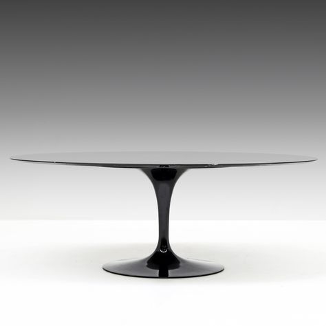 Listed on VNTG.com: Nero Marquina Tulip table by Eero Saarinen for Knoll, 1990s | #vntg #vintage Knoll Table, Tulip Table, Nero Marquina, Eero Saarinen, Pedestal Table, Table Desk, Dining Room Table, Table Design, Vintage Design