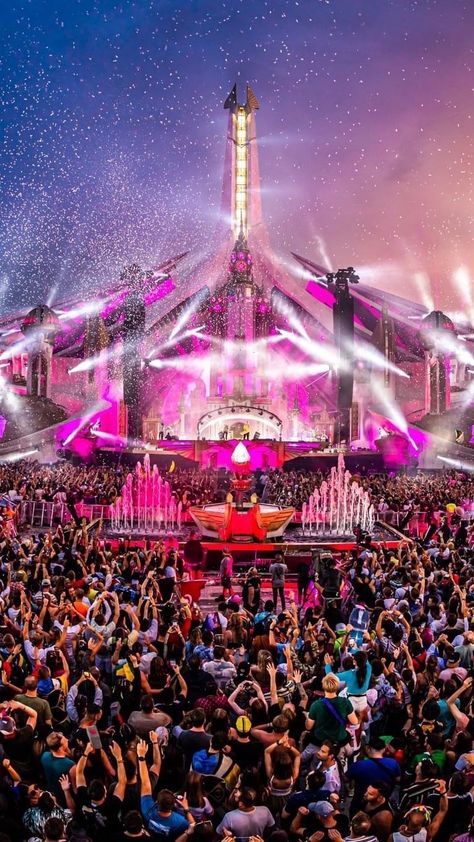 Tomorrowland Festival, Here's To The Fools Who Dream, F1 Wallpaper Hd, Happy Minds, Magic City, Over The Garden Wall, Music Fest, Stage Set, Fictional World