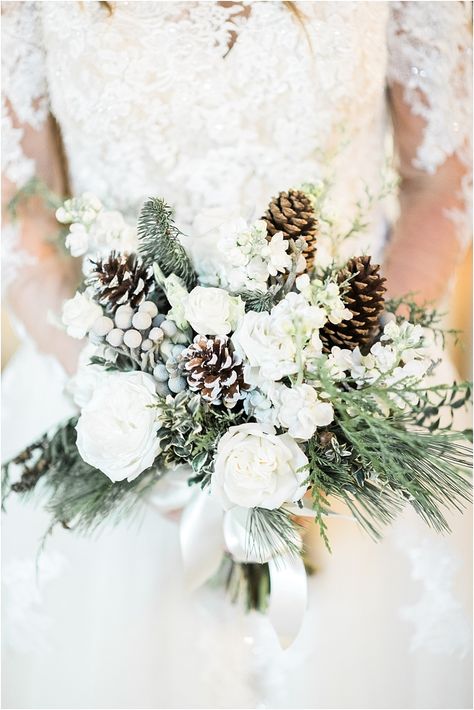 Gibbet Hill Wedding, Winter Wedding Trends, Winter Barn Wedding, Pine Cone Wedding, Christmas Wedding Bouquets, Winter Barn Weddings, Winter Bridal Bouquets, Small Wedding Bouquets, Themed Wedding Decorations