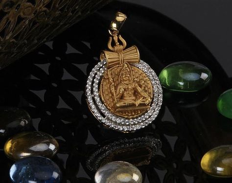 Shiva Dollar Gold, Mens Gold Pendant Designs Unique, Shiva Locket, Siva Art, Mens Gold Pendant, Locket For Men, Thali Design, Gold Pendant Designs, Bholenath Shiva