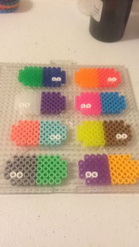 Choose your pill #pills #perler #pillperler Pill Perler Beads, Perler Beads Ideas Easy Cute, Perler Bead Designs, Melty Bead Designs, Melt Beads Patterns, Beads Decor, Easy Perler Bead Patterns, Pearl Beads Pattern, Easy Perler Beads Ideas