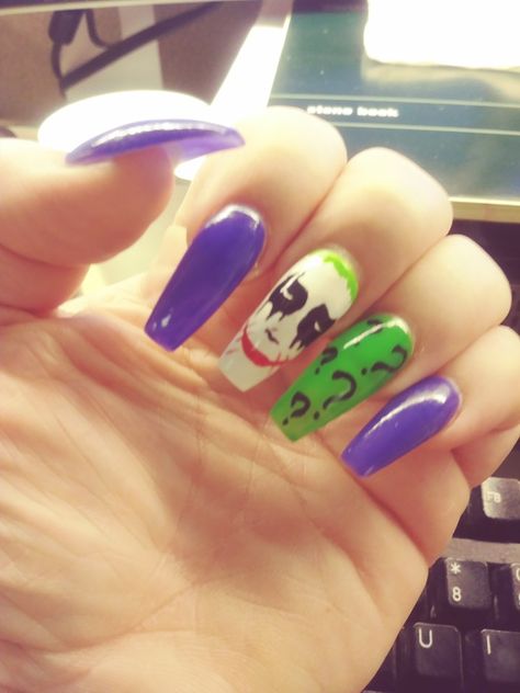 Joker Themed Nails, Joker Inspired Nails, The Joker Nails, Harley Quinn Nails Acrylic, Harley Quinn Nails Designs, Joker Nails Designs, Joker Nail Art, Harley Quinn Nails, Joker Nails