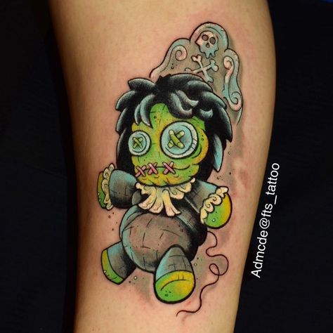 Hocus Pocus Tattoo, Voodoo Doll Tattoo, Hp Tattoo, Doll Tattoo, Horror Tattoo, Sleeve Tattoos For Women, All Tattoos, Hocus Pocus, Tattoos And Piercings