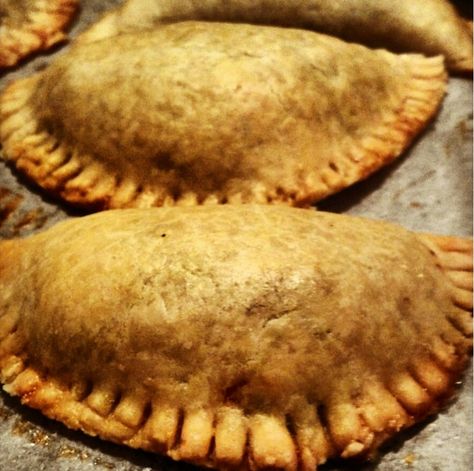 Vegetable Empanadas, Veggie Empanadas, Savory Hand Pies, Hand Pies Savory, Veggie Pies, Pie Shop, Vegetarian Entrees, Strong Girl, Empanadas Recipe