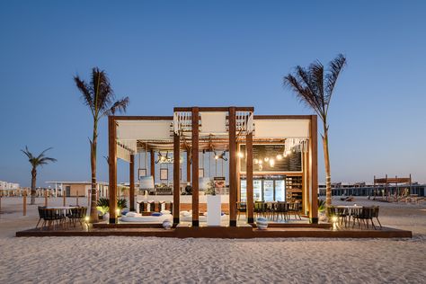 Contemporary Pavilion, Beach Bar Aesthetic, Tropical Brutalism, Hospital Ideas, Boston House, Lodge Ideas, Beach Coffee, Vip Lounge, Beach Clubs