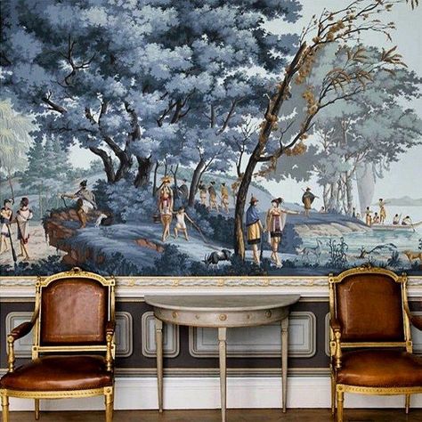 Chic Chinoiserie Interiors Chinoiserie Interior, De Gournay Wallpaper, Chinoiserie Decorating, Scenic Wallpaper, Eclectic House, Interiors Inspiration, Chinoiserie Wallpaper, Chinoiserie Chic, Wall Paintings