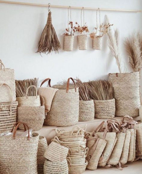 an ode to au natural. | sfgirlbybay | Bloglovin’ Basket Display, Keeping It Real, Basket Lighting, Pastel Pattern, Deco Boheme, Inspiration Instagram, Au Naturale, Business Bag, Storage Bags