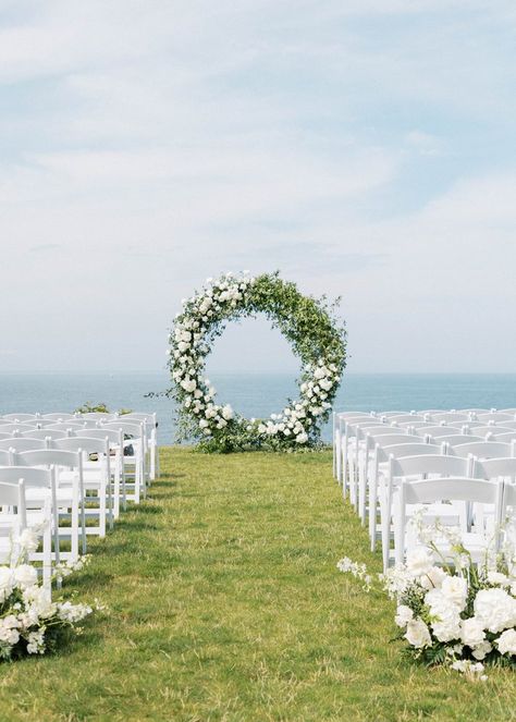 A Sophisticated and Chic Wedding at the Cliff House — Pinch Me Planning - Maine and New England Wedding Planner Wedding Circle Arch, Scarborough Maine, Wedding Planning Packages, Circle Arch, Maine Photography, Art Weaving, Newport Wedding, Cliff House, The Cliff