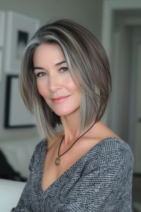 Stunning Salt and Pepper Hair Inspo for Women of All Ages - Flo's Blog Grey Hair At 40, Salt And Pepper Hair Color, Salt Pepper Hair, Brown Hair With Silver Highlights, Gray Blending, Grey Blending, Pepper Hair, Grey Hair Transformation, Salt And Pepper Hair