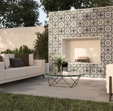 Outdoor Tile For Walls, Patio Tile Design Ideas, Outdoor Patio Wall Tile Ideas, Outdoor Tile Wall Ideas, Encaustic Tiles Outdoor, Patio Feature Wall, Modern French Backyard, Tile For Patio Outdoor Spaces, Outdoor Kitchen With Tile Wall