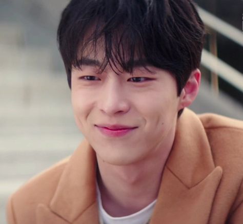 bae inhyuk dimple Bea In Hyuk, Bae Inhyuk, My Roommate Is A Gumiho, Ji Chang Wook Smile, Handsome Korean, K Actors, Male Actors, Korean Actresses, Cute Actors