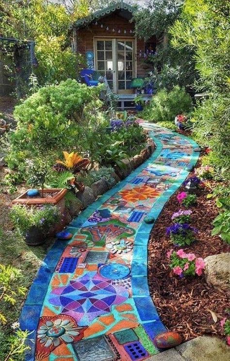 Mosaic Walkway, Garden Makeover, Farmhouse Front, Garden Path, Mosaic Garden, Garden Pathway, Rustic Garden Decor, Rustic Gardens, Small Backyard Landscaping